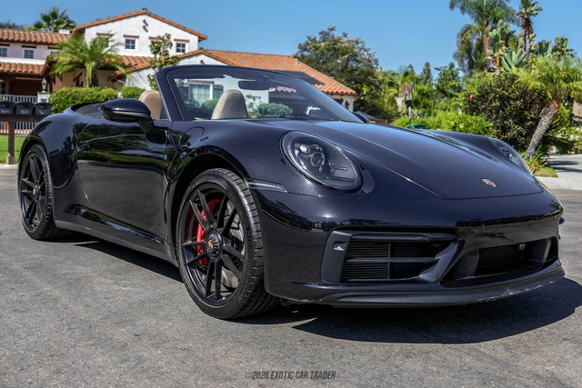 Used 2024 Porsche 911 Cabriolet image 12