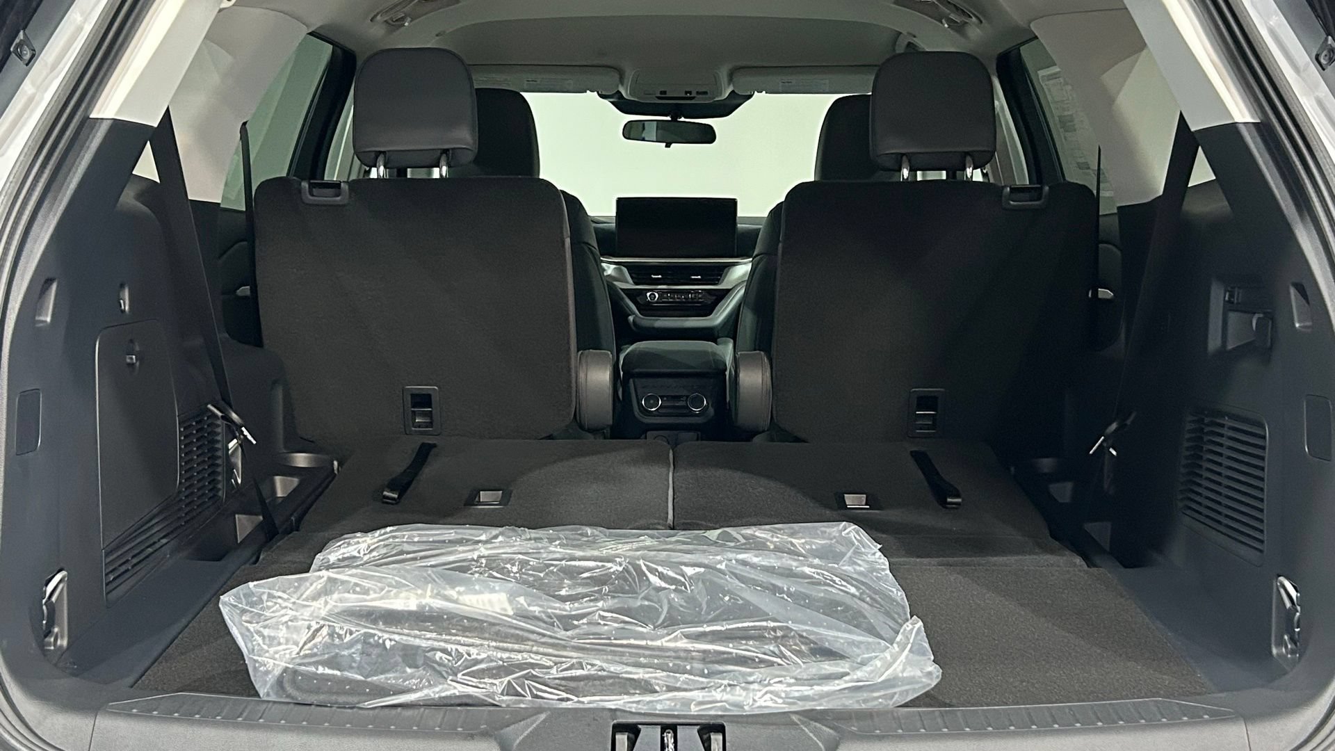 New 2026 Ford Explorer Active w/ Active Comfort Package AWD/4WD image 39