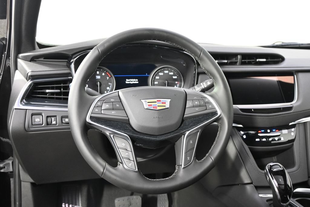 New 2025 Cadillac XT5 Premium Luxury w/ Technology Package AWD/4WD image 12