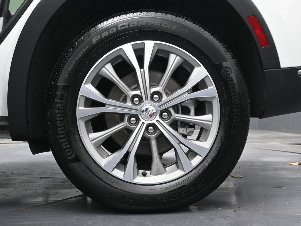 Used 2022 Buick Envision Preferred FWD image 14
