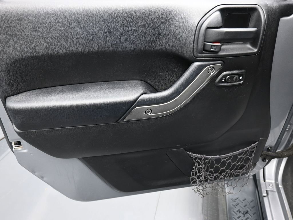 Used 2016 Jeep Wrangler Unlimited Sport w/ Quick Order Package 24S image 9