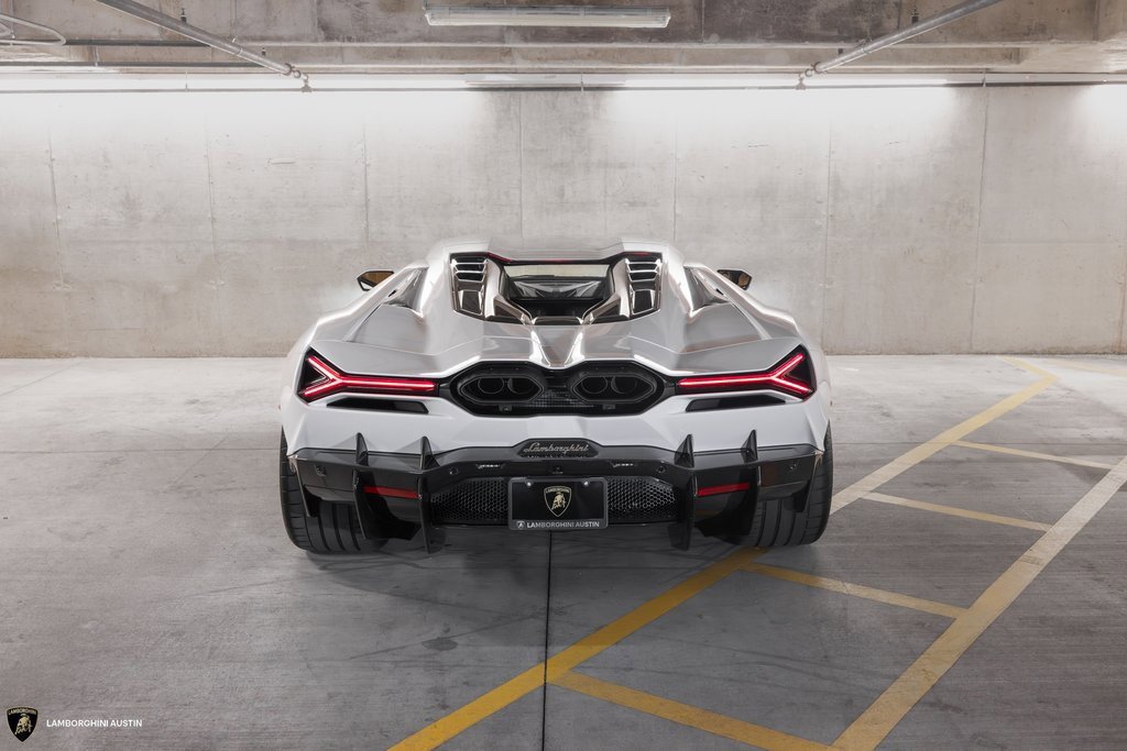 Used 2024 Lamborghini Revuelto image 11