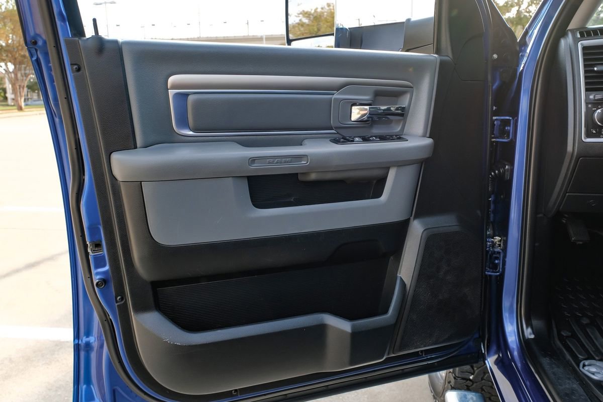 Used 2018 RAM 2500 Lone Star image 32