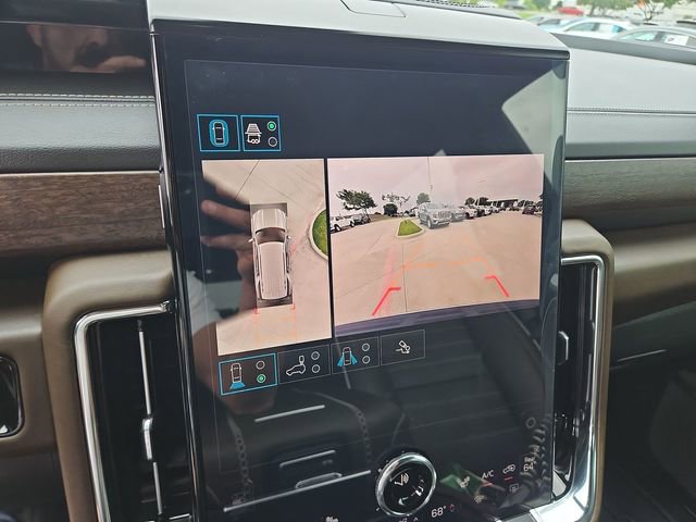 Used 2025 GMC Yukon Denali Ultimate image 15