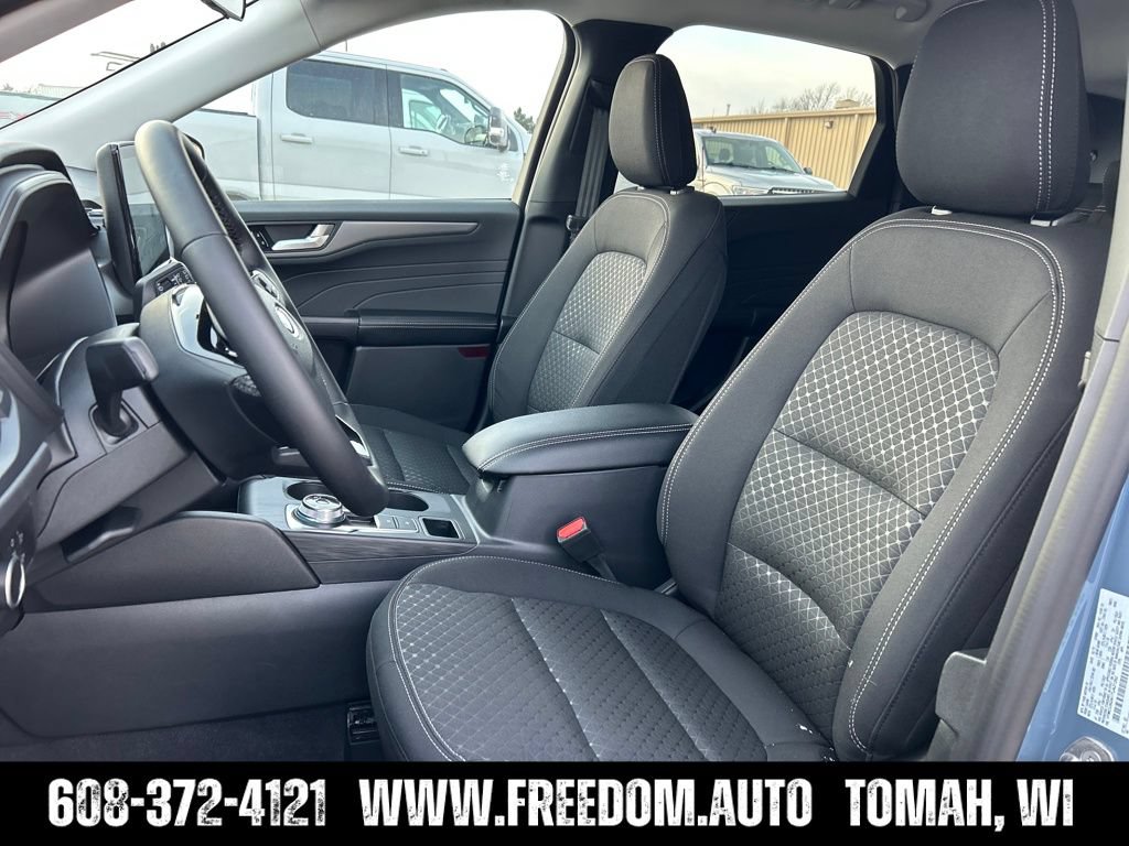 New 2026 Ford Escape Active w/ Active Premium Tech Pack AWD/4WD image 15