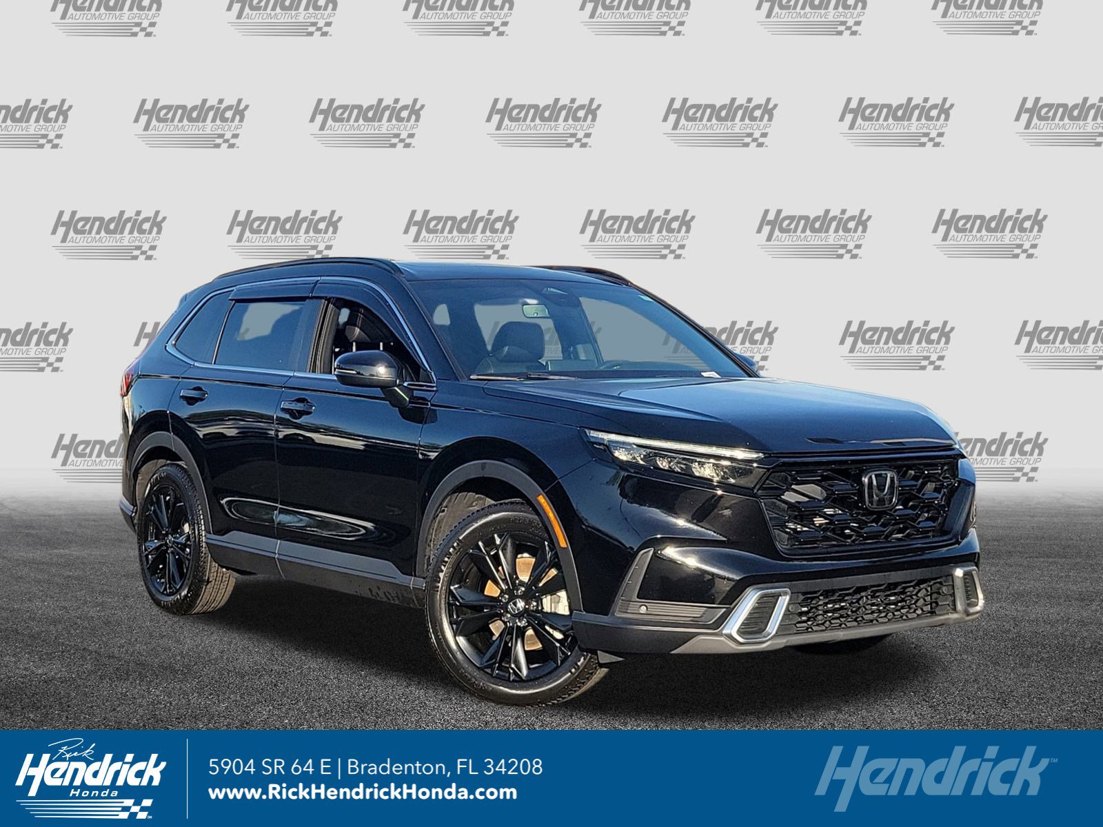 Used 2024 Honda CR-V Sport Touring image 1