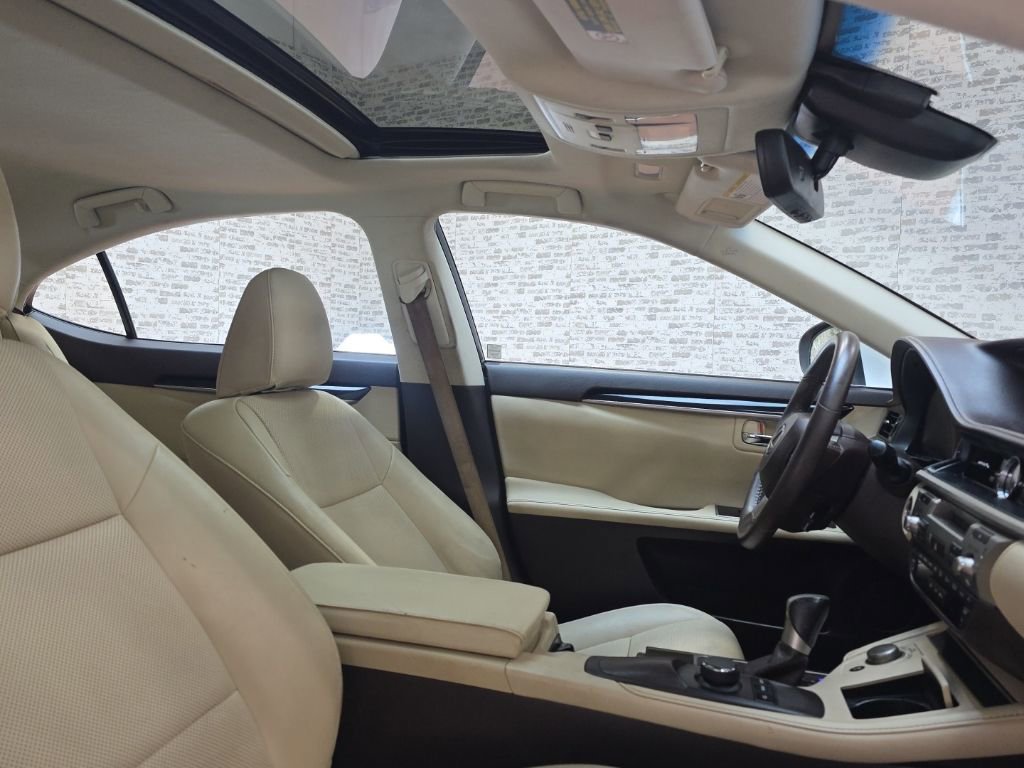 Used 2018 Lexus ES 350 w/ Accessory Package 2 image 10