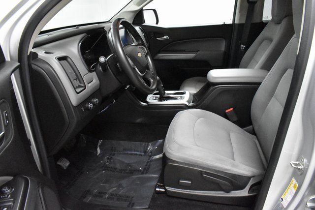 Used 2016 Chevrolet Colorado LT w/ LT Convenience Package image 11