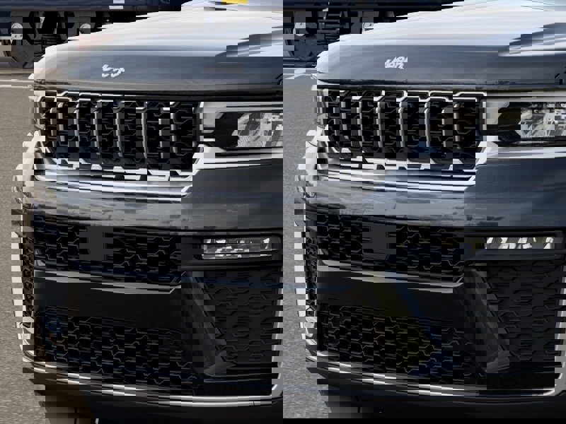 New 2026 Jeep Grand Cherokee Limited AWD/4WD image 7