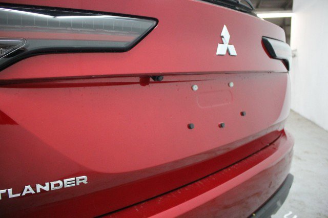 New 2026 Mitsubishi Outlander ES FWD image 4
