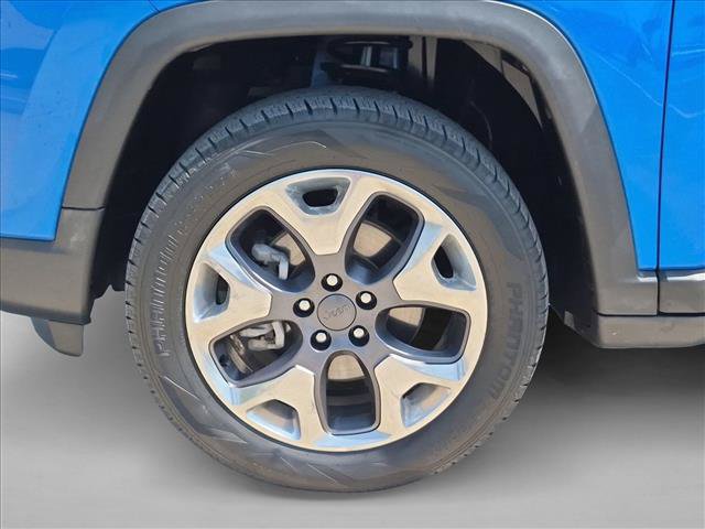 Used 2022 Jeep Compass Limited AWD/4WD image 23