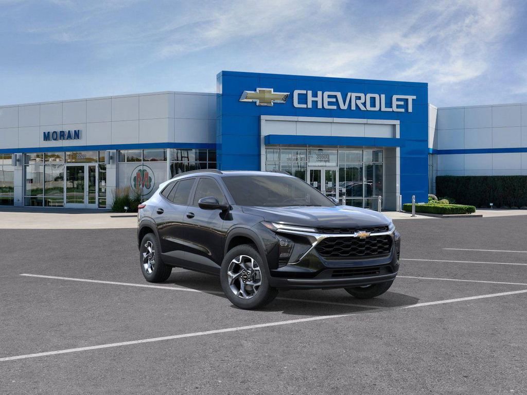 New 2026 Chevrolet Trax LT image 1