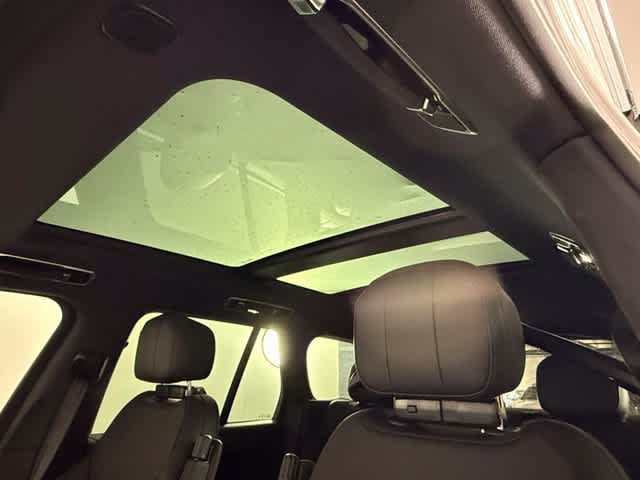 New 2027 Land Rover Range Rover SE AWD/4WD image 24