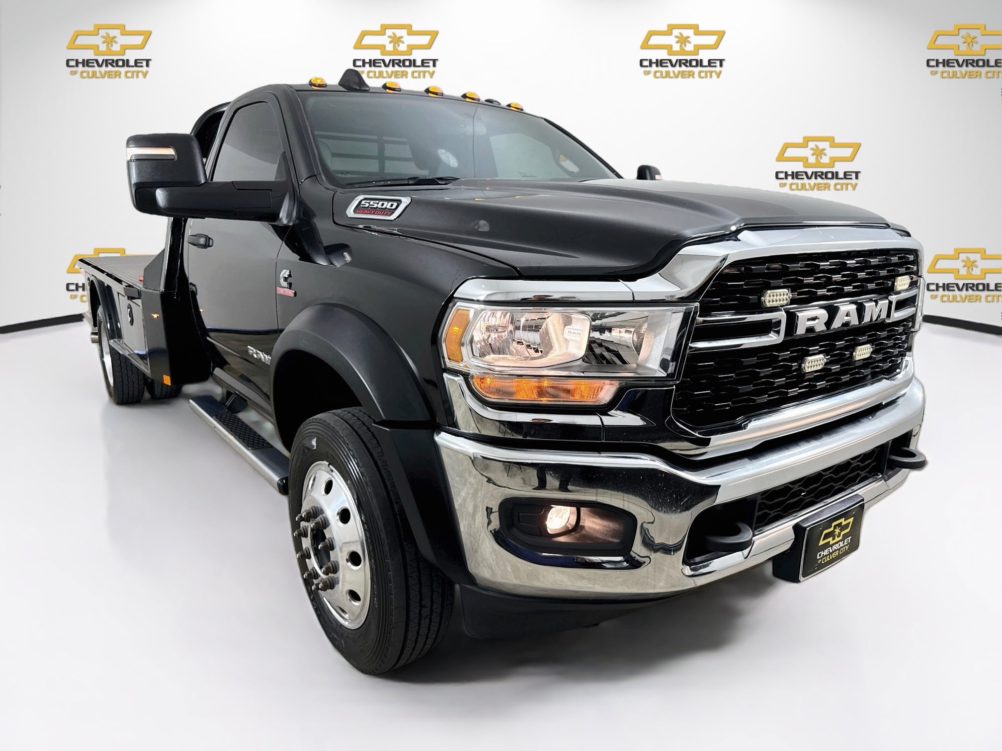Used 2024 RAM 5500 SLT w/ Quick Order Package 2YG SLT AWD/4WD image 1