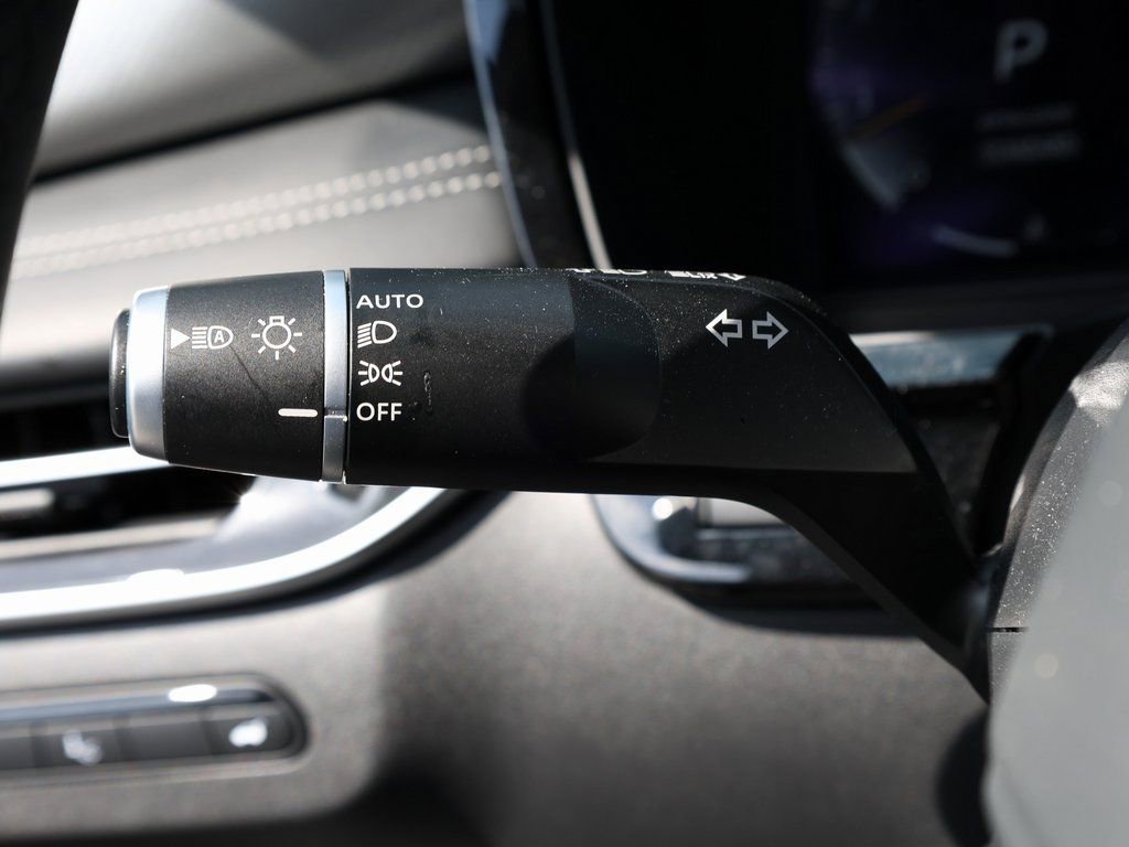 Certified 2025 INFINITI QX60 Luxe w/ Vision Package image 39