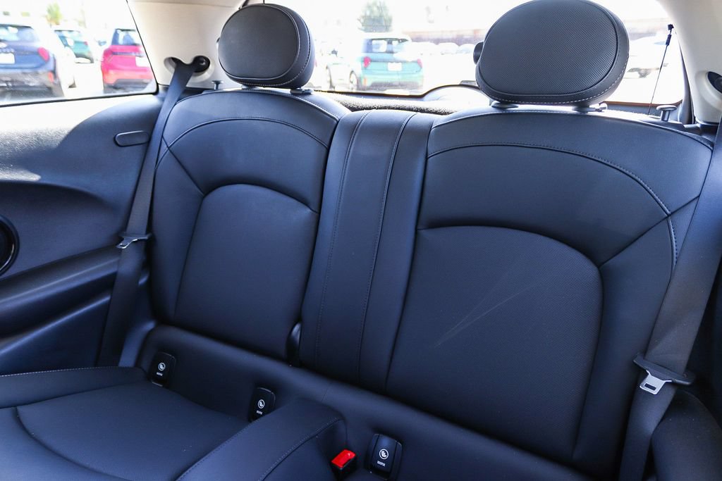 Used 2024 MINI Cooper SE FWD image 28
