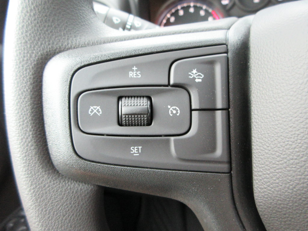 New 2026 Chevrolet Silverado 1500 Custom Trail Boss w/ LPO, Dark Essentials Package AWD/4WD image 27