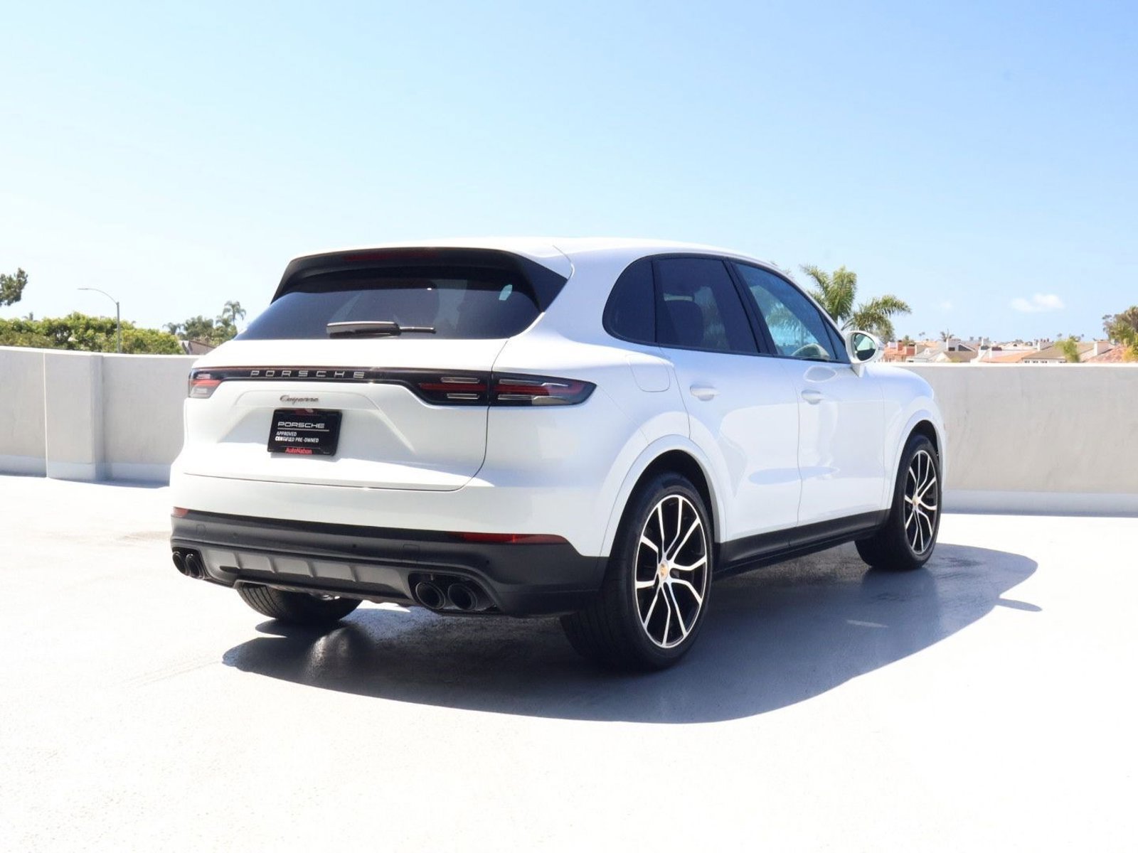 Certified 2023 Porsche Cayenne image 9