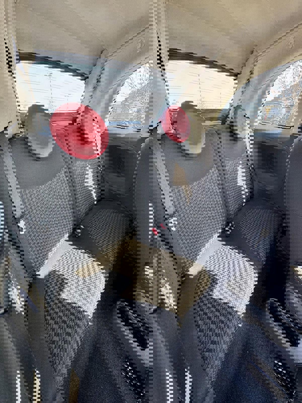 Used 2017 FIAT 500 Pop image 16