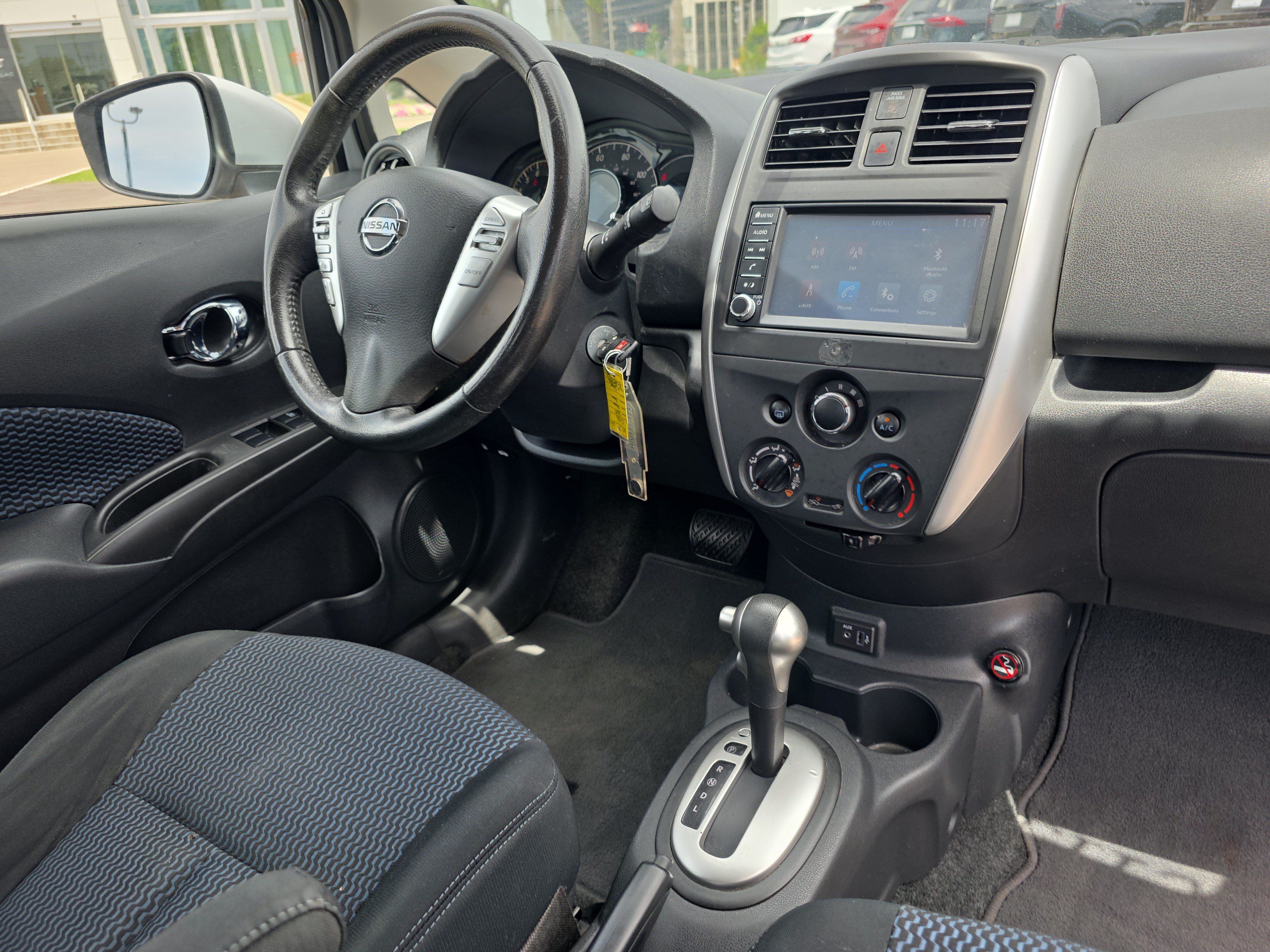 Used 2019 Nissan Versa Note SV FWD image 16