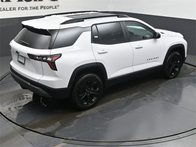 New 2026 Chevrolet Equinox LT w/ Midnight Edition image 18