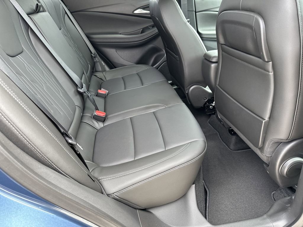 New 2026 Buick Encore GX Avenir image 34