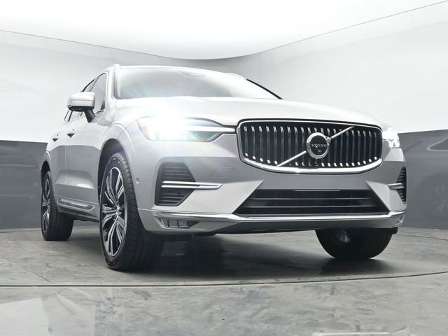 Certified 2023 Volvo XC60 B5 Plus image 36