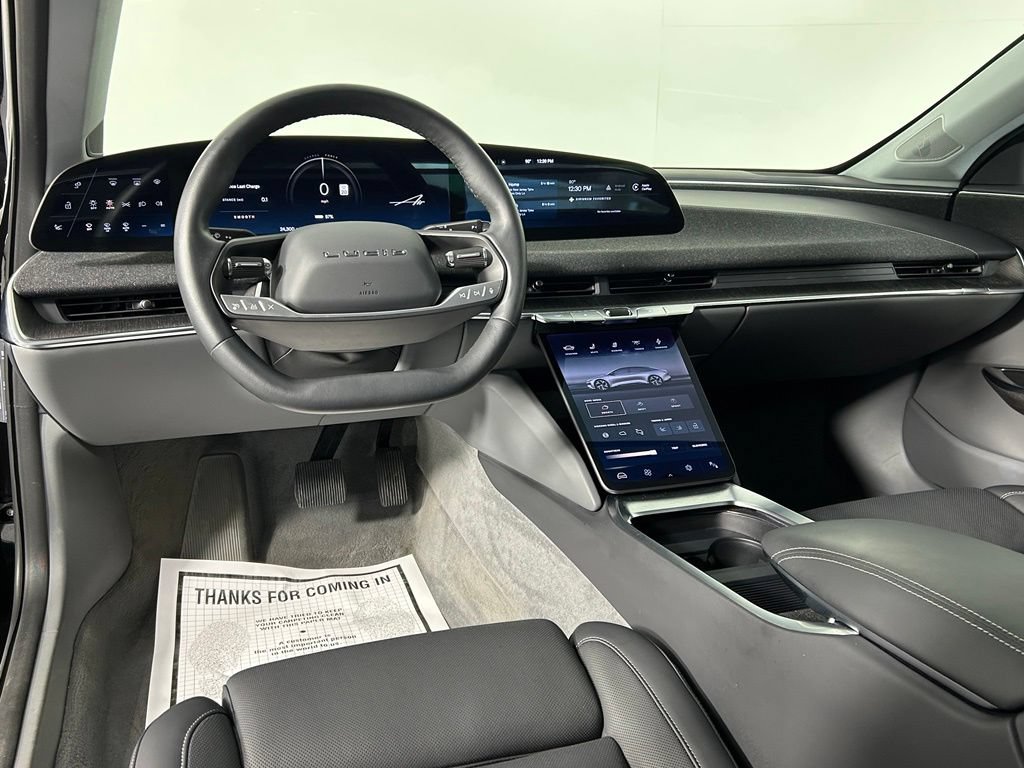 Used 2025 Lucid Air Touring AWD/4WD image 17