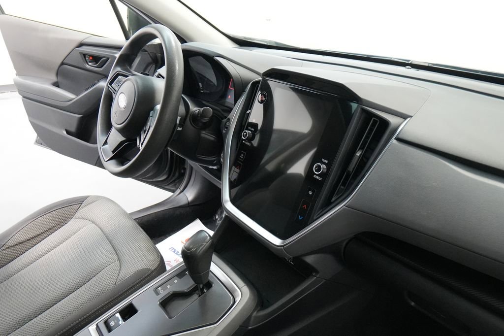 Used 2024 Subaru Crosstrek 2.0i Premium image 30