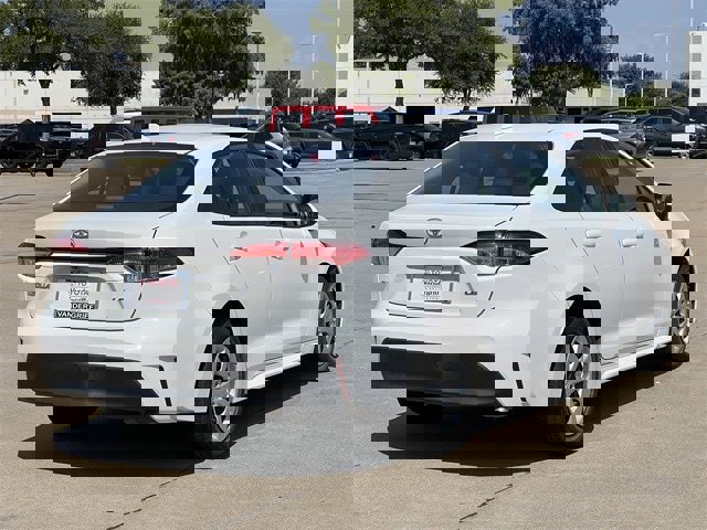 Certified 2023 Toyota Corolla LE image 4