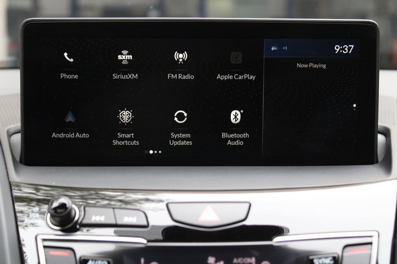 Used 2025 Acura RDX SH-AWD image 18