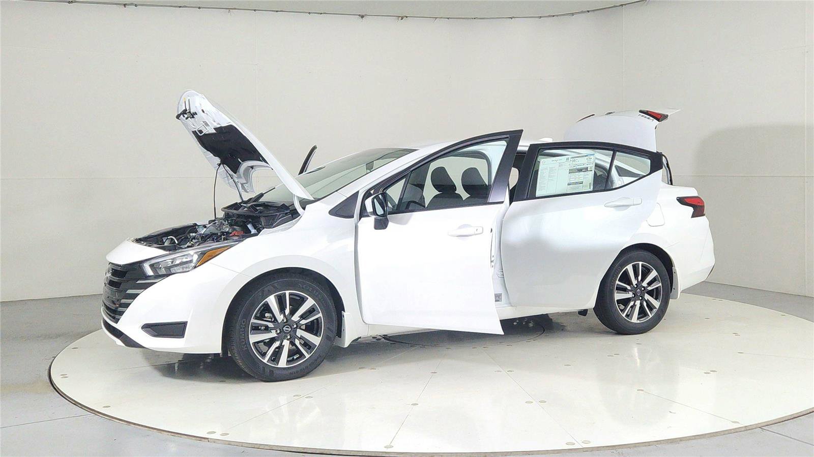 New 2025 Nissan Versa SV w/ Trunk Package image 10