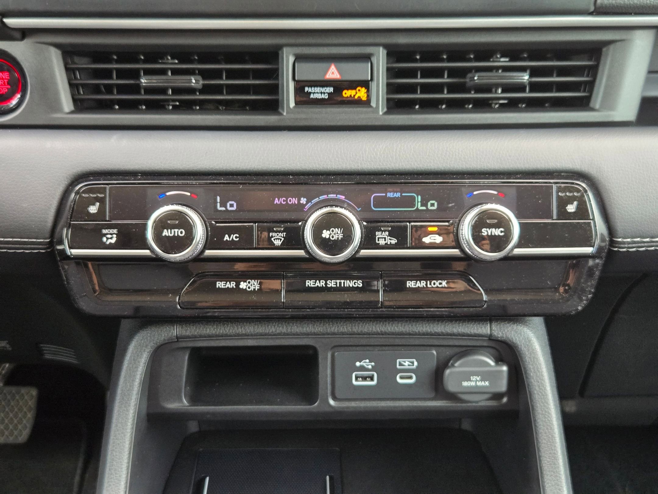 Used 2025 Honda Pilot Touring image 19