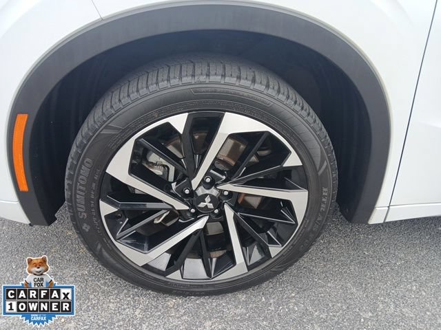Used 2022 Mitsubishi Outlander SEL AWD/4WD image 2