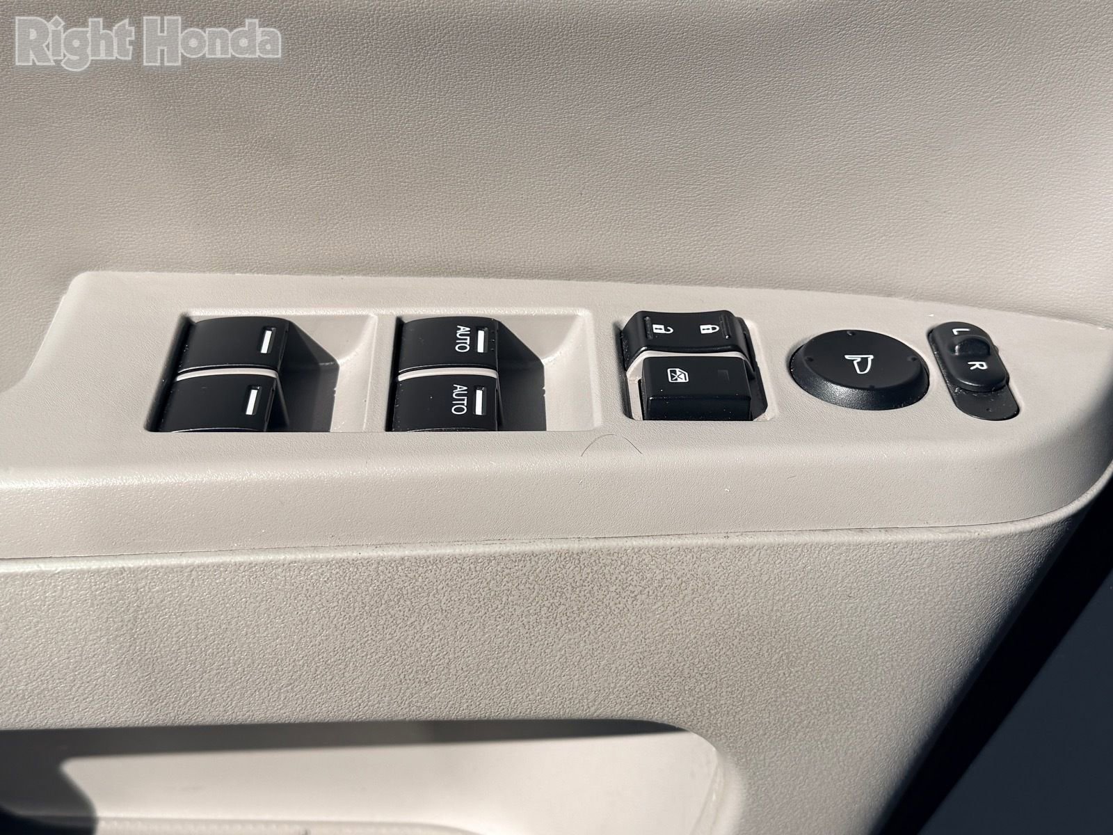 Used 2015 Honda Pilot EX-L image 18