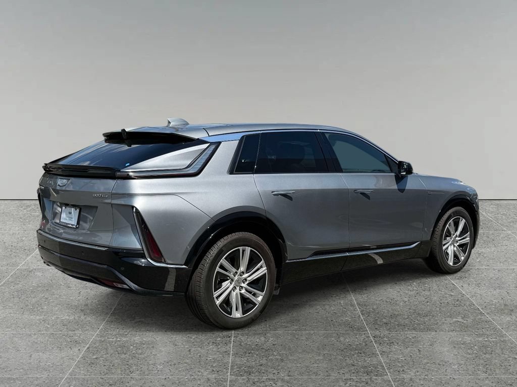 Used 2024 Cadillac Lyriq Tech w/ Driver Assist Package AWD/4WD image 10