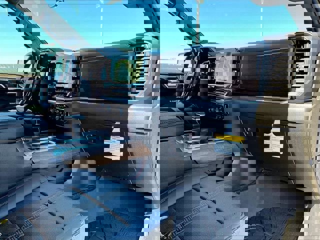 New 2026 Chevrolet Silverado 1500 High Country image 9