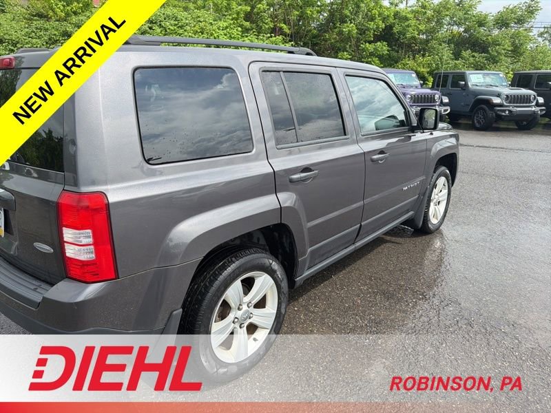 Certified 2016 Jeep Patriot Latitude AWD/4WD image 6