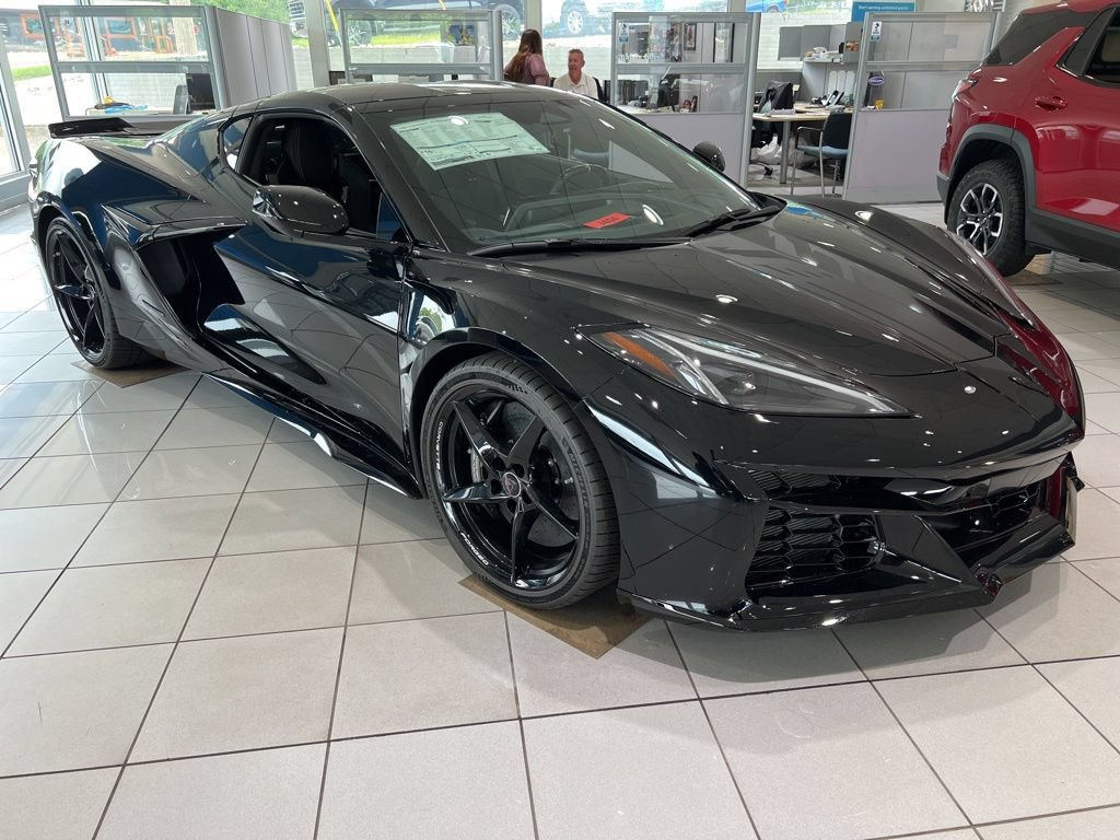 New 2026 Chevrolet Corvette E-Ray AWD/4WD image 6