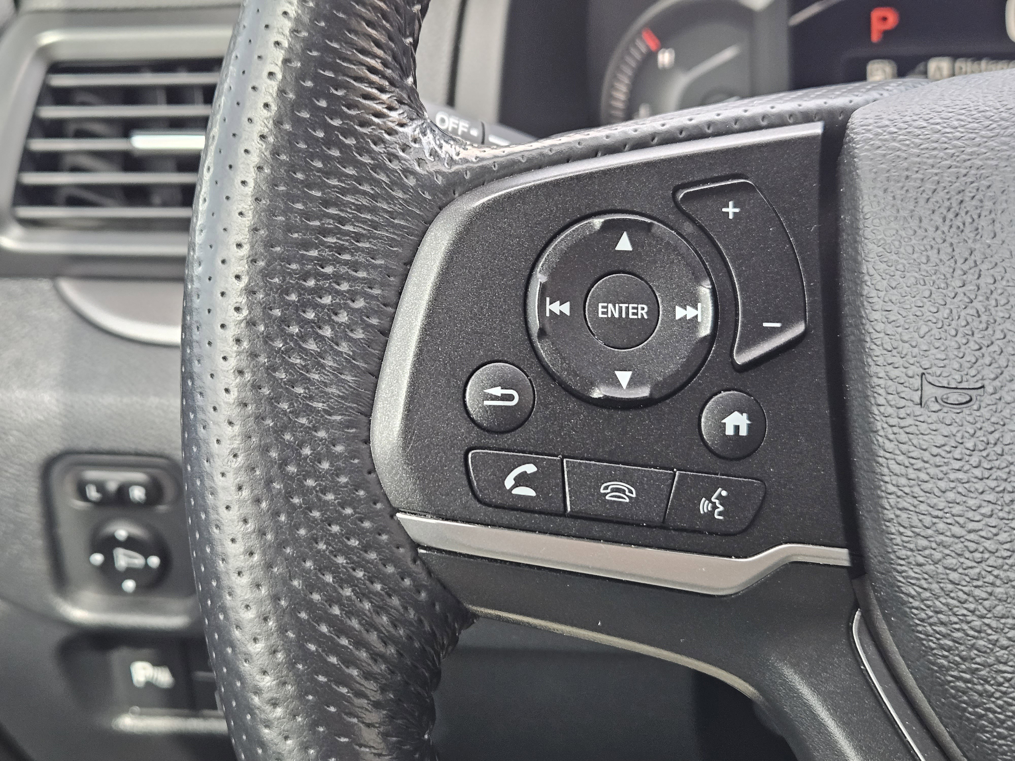 Used 2023 Honda Passport EX-L image 28