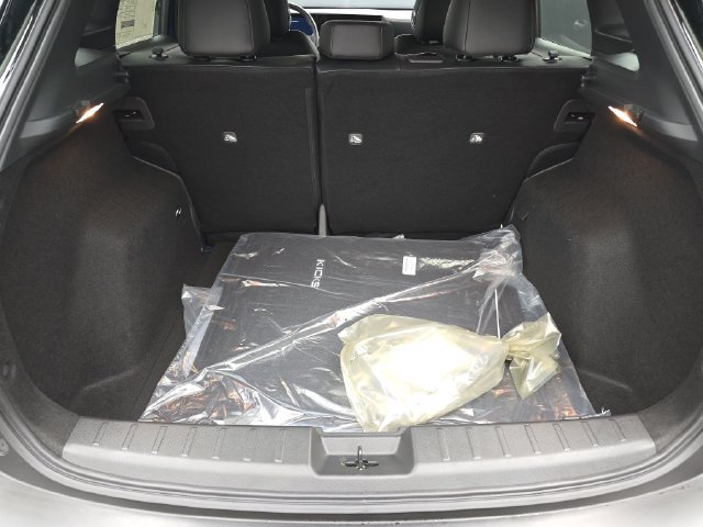 New 2027 Nissan Kicks SR w/ SR Premium Package FWD image 15