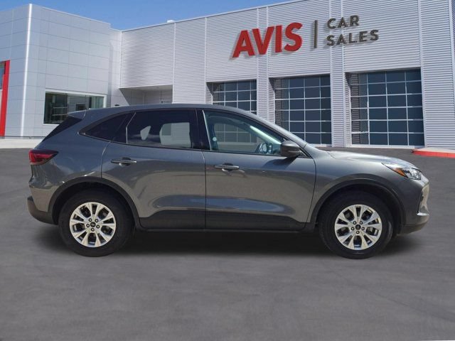 Used 2025 Ford Escape Active AWD/4WD image 5