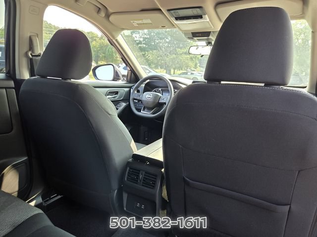 Certified 2026 Nissan Rogue SV FWD image 17
