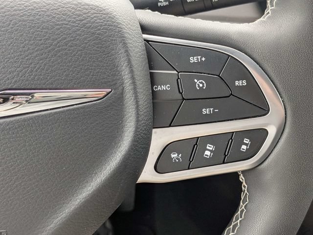 New 2025 Chrysler Voyager LX FWD image 27
