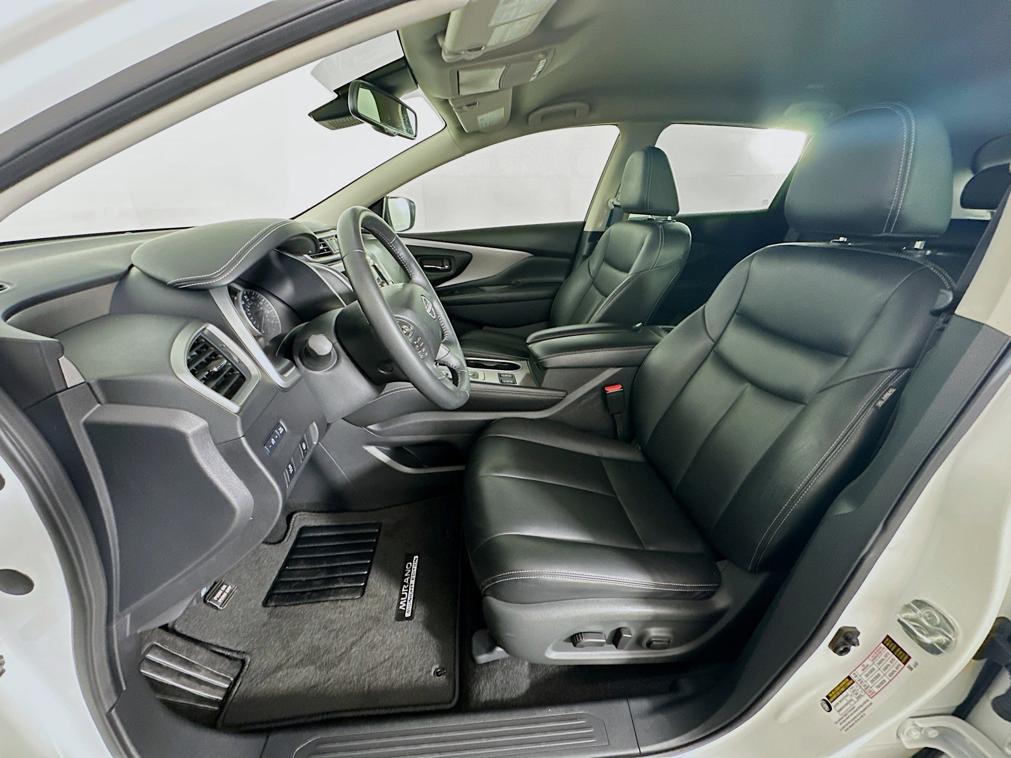 Used 2023 Nissan Murano SV w/ SV Midnight Edition Package image 13