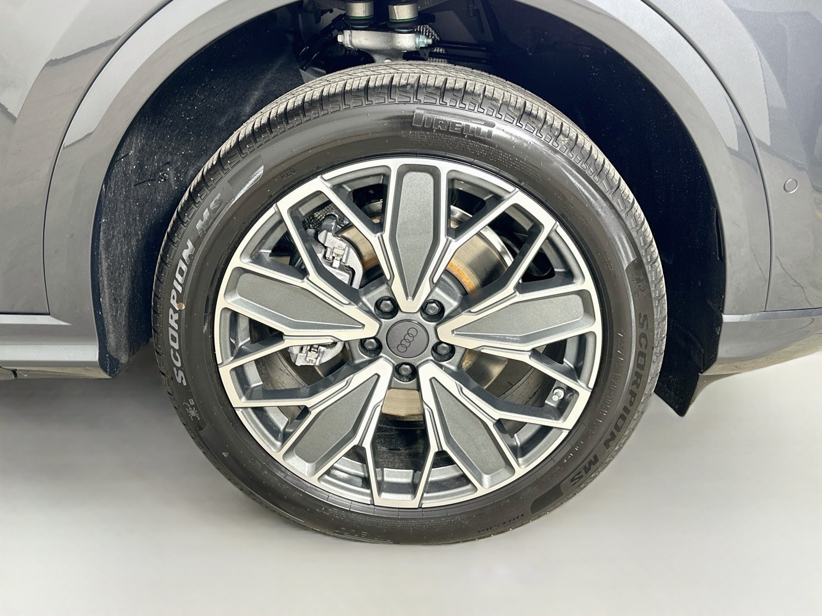 New 2026 Audi Q5 Premium Plus AWD/4WD image 10