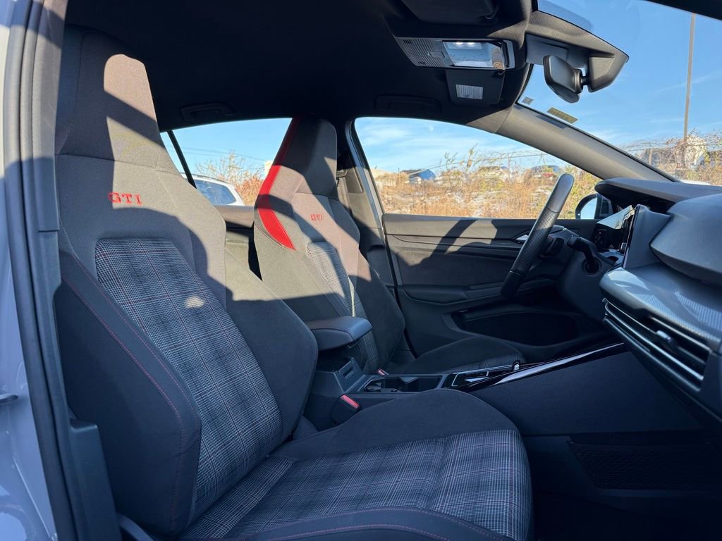 Used 2024 Volkswagen GTI S image 22