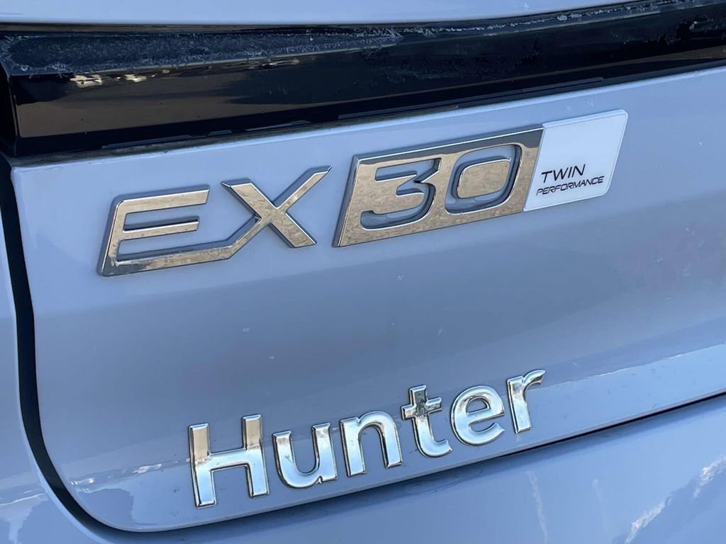 New 2026 Volvo EX30 Plus w/ Protection Package Premier AWD/4WD image 9