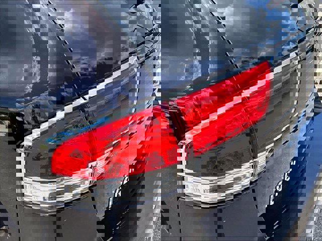 Used 2013 Lincoln MKX AWD image 28