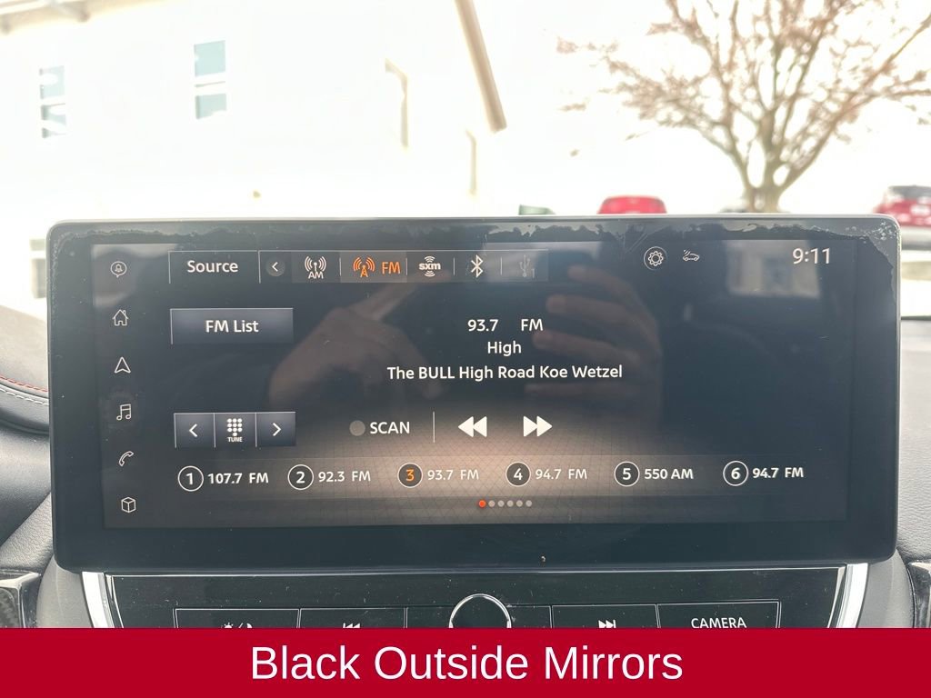 Used 2023 Nissan Altima 2.5 SR w/ SR Premium Package image 17